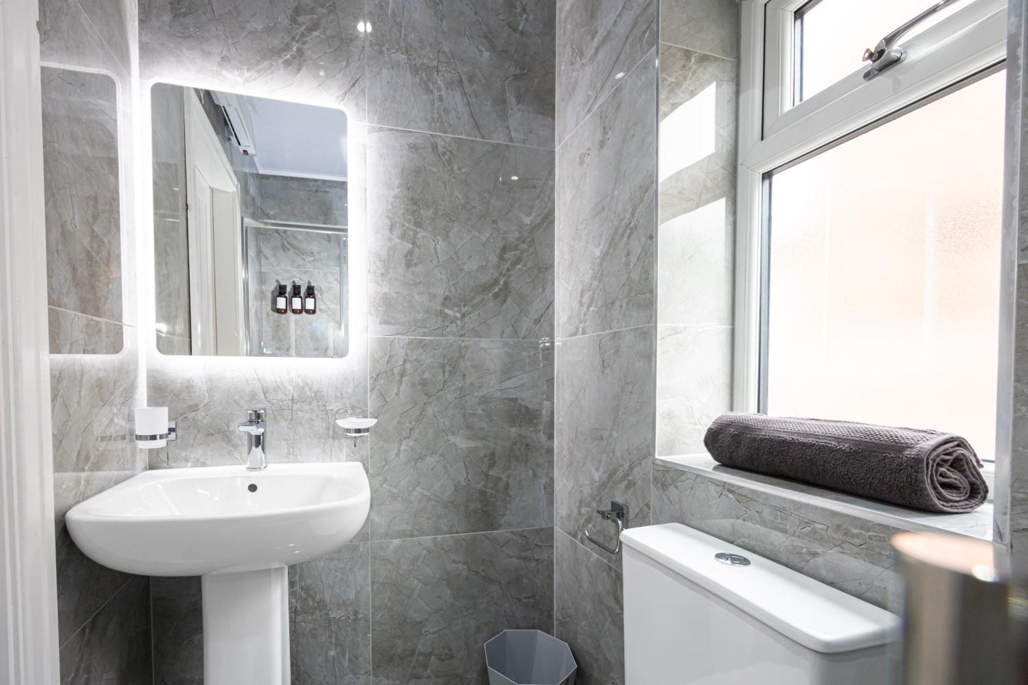 The Kent- Luxury Rooms Manchester Exterior photo